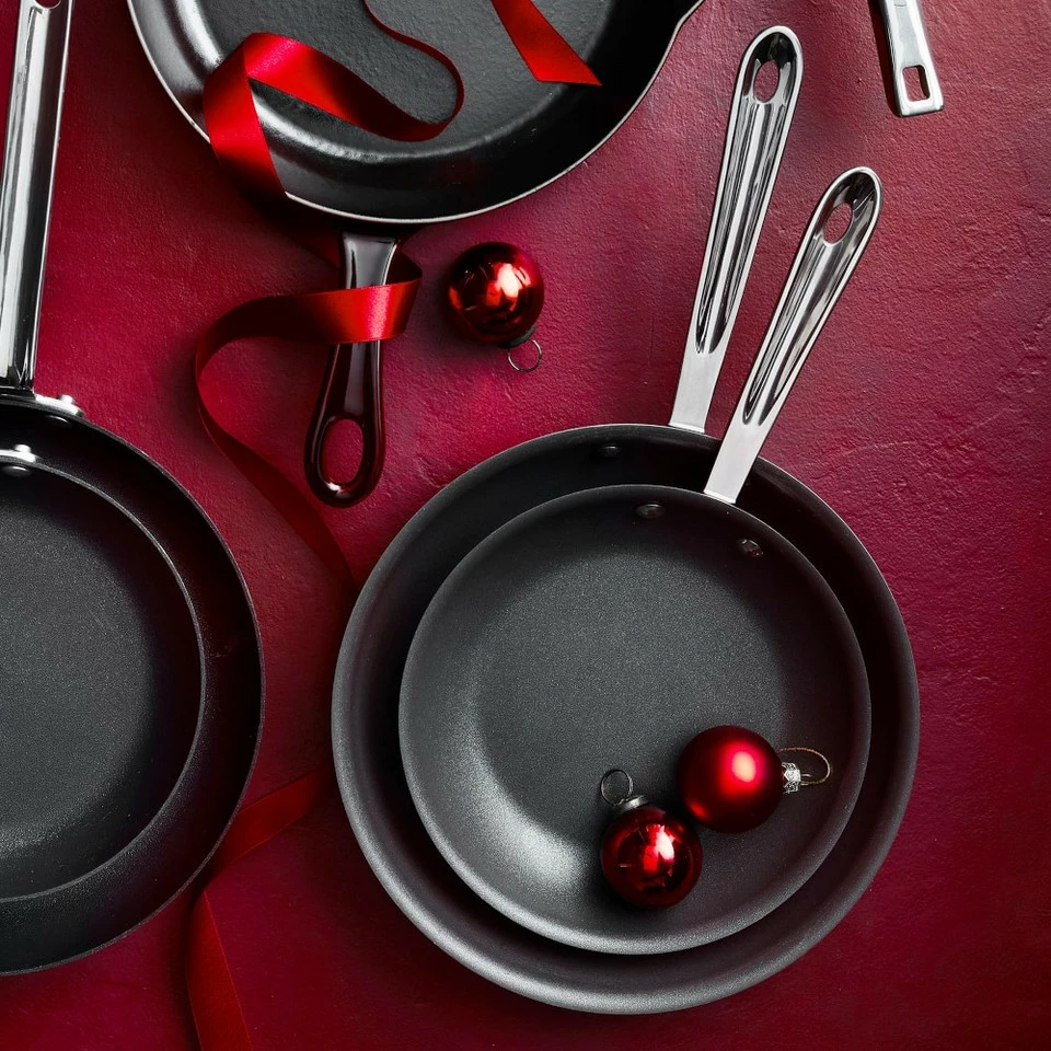 All Clad d5 Stainless Steel Nonstick Fry Pan Set 4 All Clad d5 Stainless Steel Nonstick Fry Pan Set - Image 4