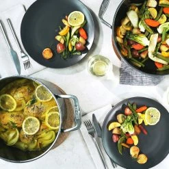 All-Clad Fusiontec Universal Pan 4.3 L -Knives Popular Store all clad fusiontec universal pan 4 1 2 qt 202125 0043 all clad fusiontec stockpot 7 qt z