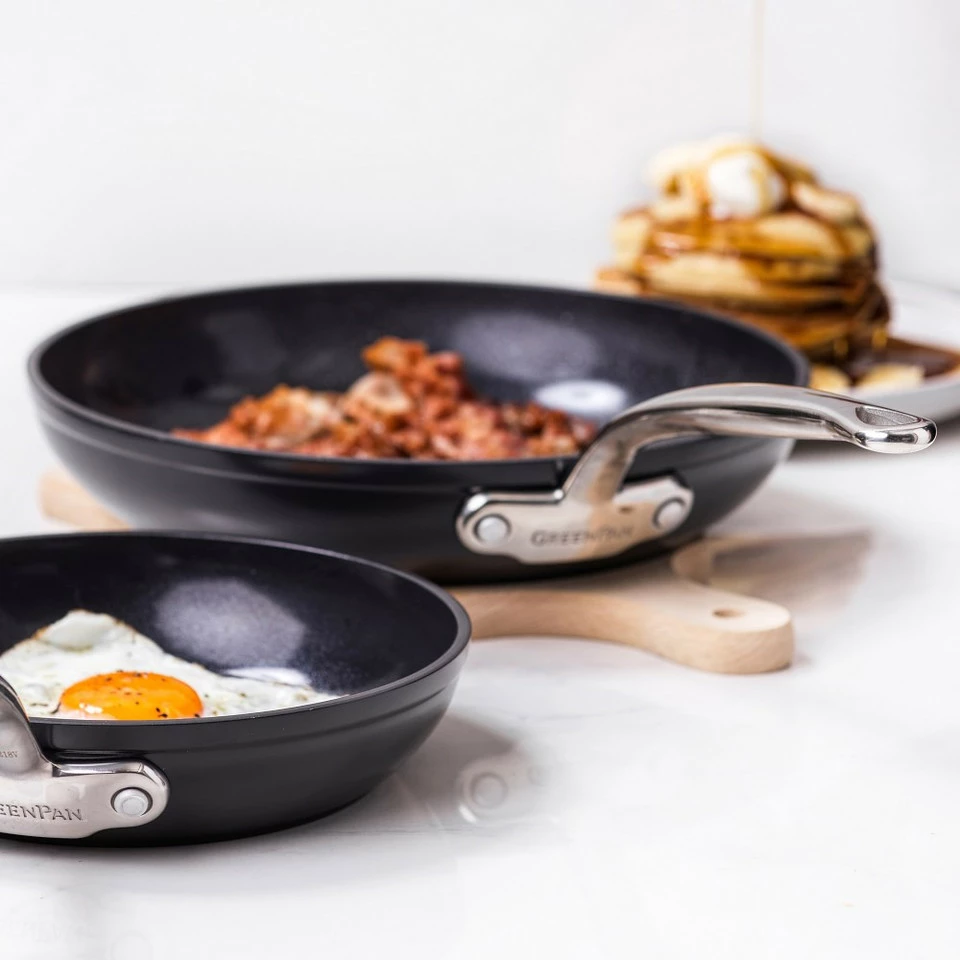 GreenPan™ Premiere Hard Anodised Ceramic Non-Stick Covered Frying Pan 14 GreenPan™ Premiere Hard Anodised Ceramic Non-Stick Covered Frying Pan - Image 14