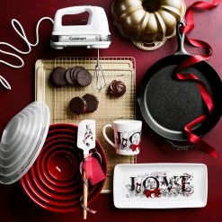 Lodge Round Cast-Iron Fry Pan -Knives Popular Store lodge round fry pan 202240 0066 williams sonoma goldtouch pro nonstick 3 piece cookie set z