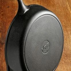 Lodge Round Cast-Iron Fry Pan -Knives Popular Store lodge round fry pan 202240 0092 lodge seasoned cast iron skillet z