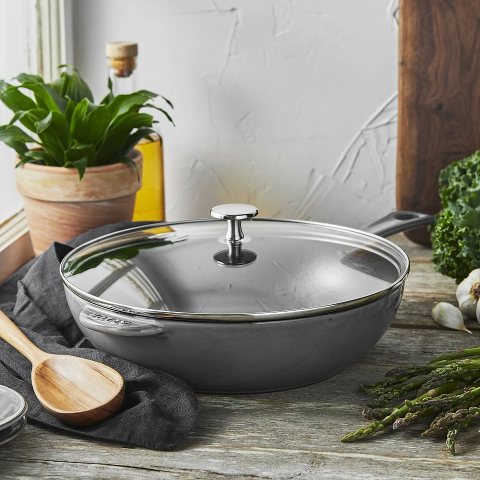 Staub Enamelled Cast Iron Daily Sauté Pan, 2.8 L. 4 Staub Enamelled Cast Iron Daily Sauté Pan, 2.8 L. - Image 4