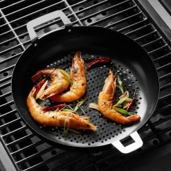 Williams Sonoma High Heat Non-Stick Outdoor Skillet -Knives Popular Store williams sonoma high heat nonstick round skillet 202217 0035 williams sonoma high heat nonstick outdoor skillet 1 z