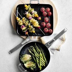Williams Sonoma High Heat Non-Stick Outdoor Skillet -Knives Popular Store williams sonoma high heat nonstick round skillet 202217 0365 williams sonoma high heat nonstick outdoor skillet z